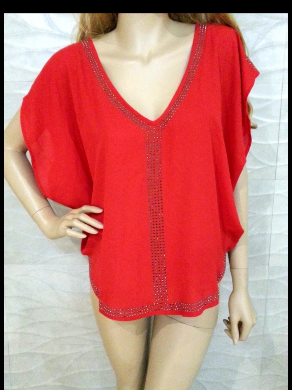 Nwt bebe 2b red studded top xs s